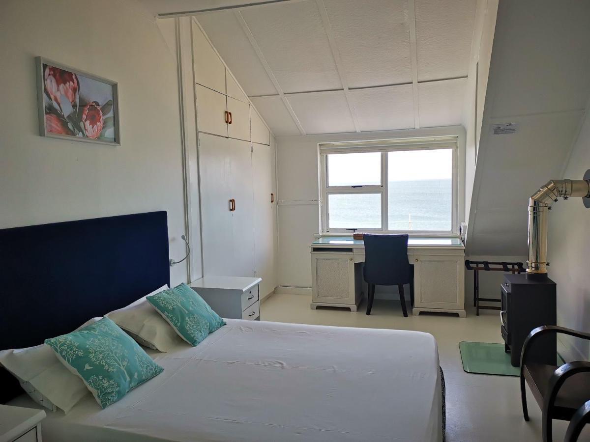 Rachawadee Accomodation​ & Health Spa Simonʼs Town Esterno foto