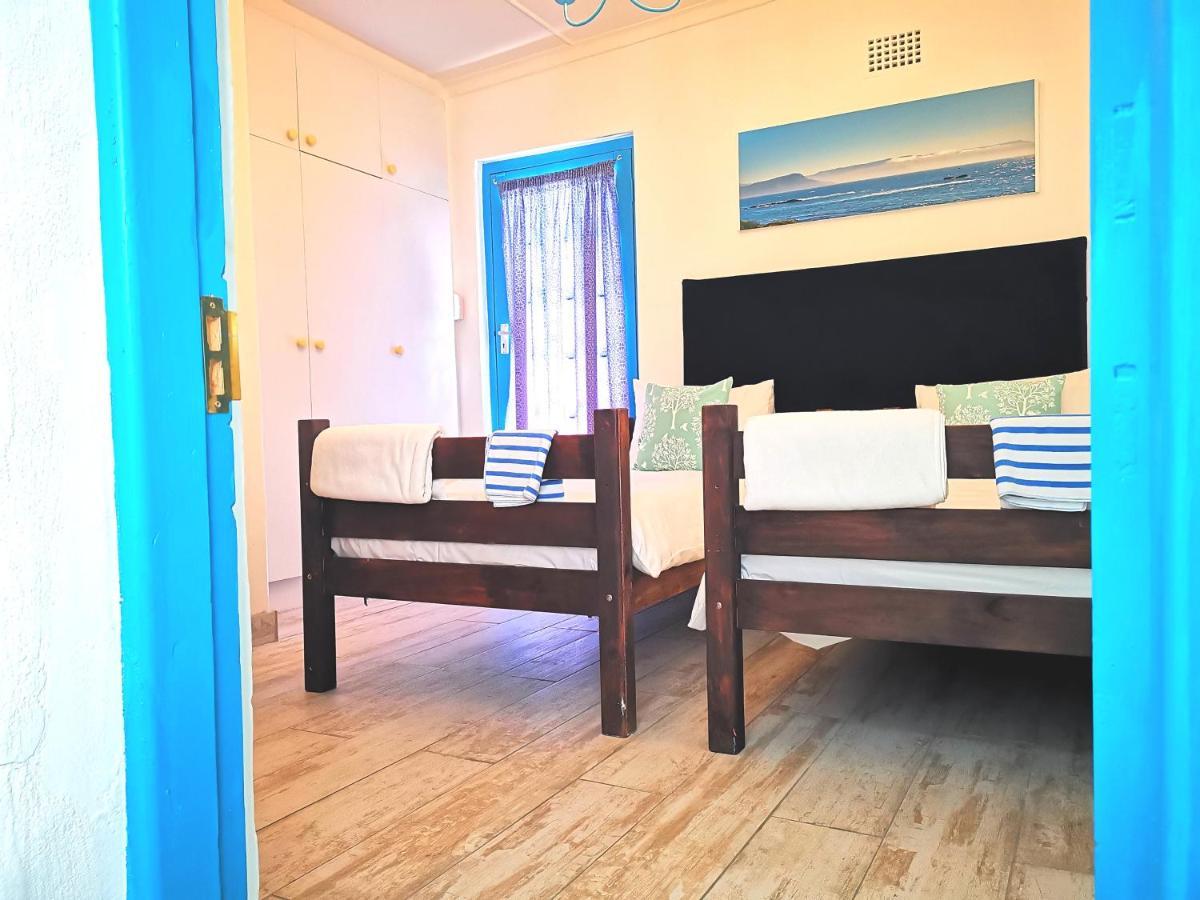 Rachawadee Accomodation​ & Health Spa Simonʼs Town Esterno foto