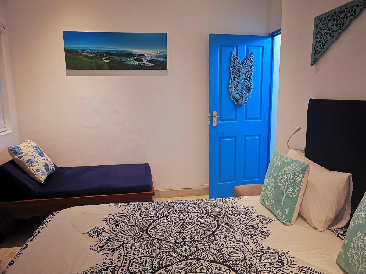 Rachawadee Accomodation​ & Health Spa Simonʼs Town Esterno foto