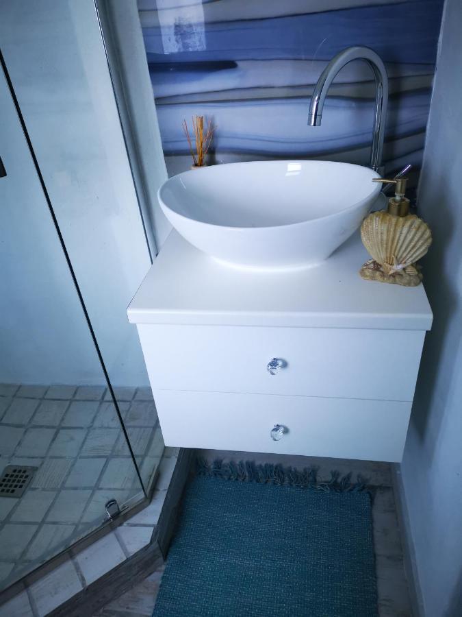 Rachawadee Accomodation​ & Health Spa Simonʼs Town Esterno foto