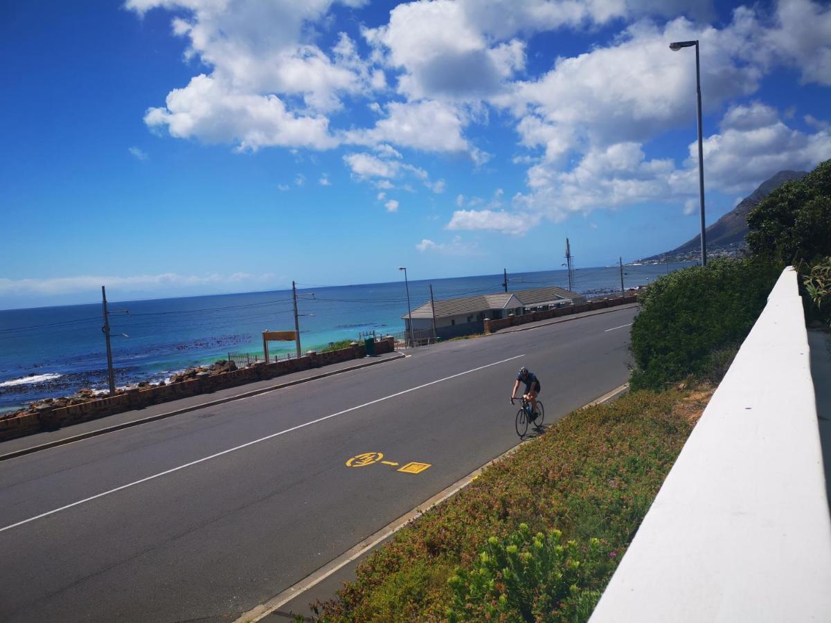 Rachawadee Accomodation​ & Health Spa Simonʼs Town Esterno foto