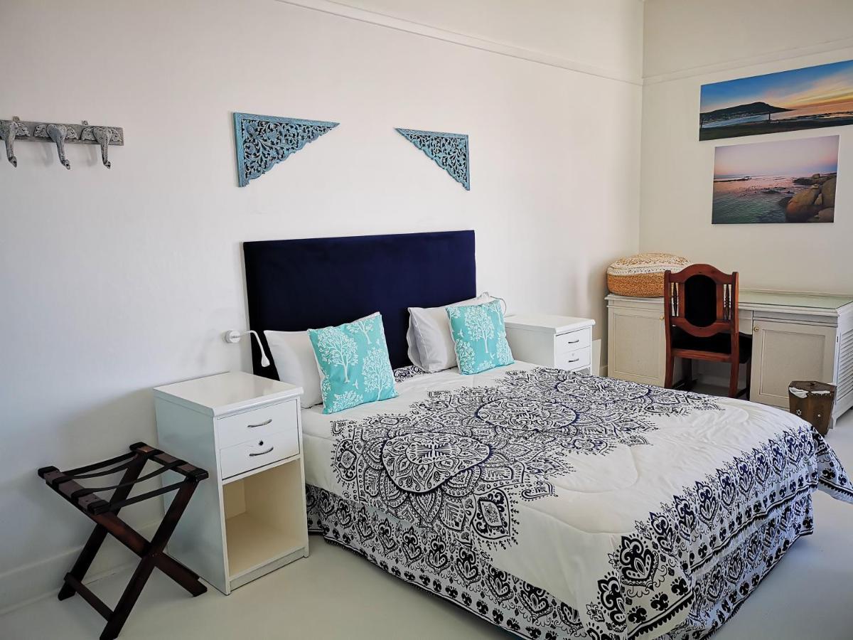 Rachawadee Accomodation​ & Health Spa Simonʼs Town Esterno foto