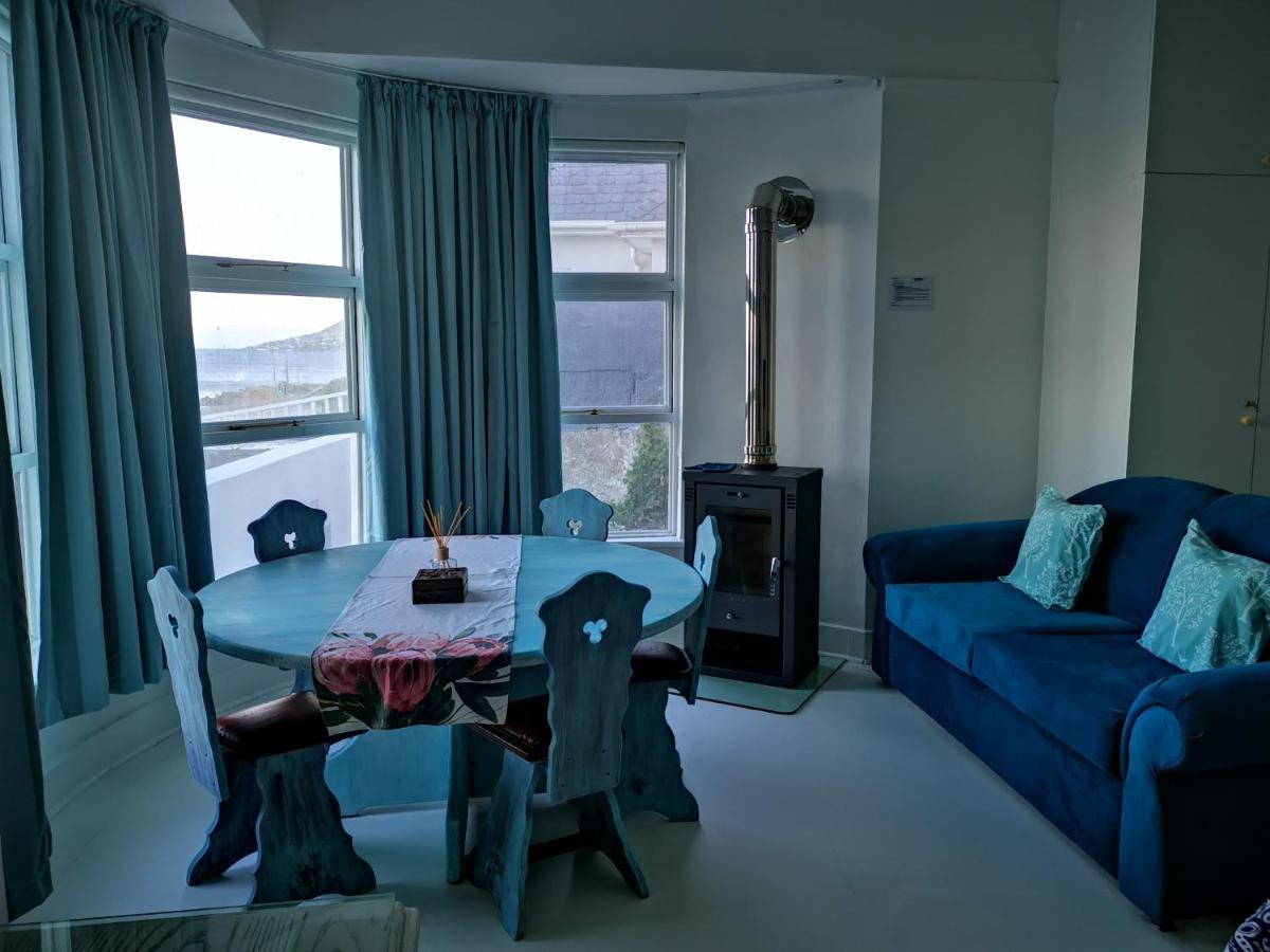 Rachawadee Accomodation​ & Health Spa Simonʼs Town Esterno foto